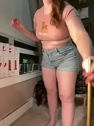 GingerSnap33 stripchat stream image