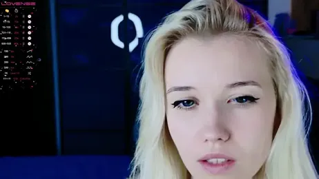 ShhhO_O stripchat stream image