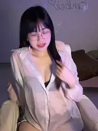 Queen_2k6 stripchat stream image