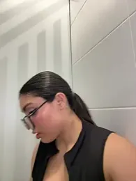 zui_lu stripchat stream image