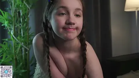 AmiLewis stripchat stream image