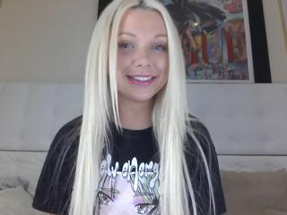 Sexy Mela flirt4free stream image