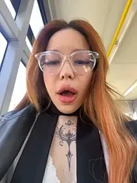 babydolll stripchat stream image