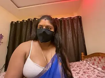 LouleyRanii stripchat stream image