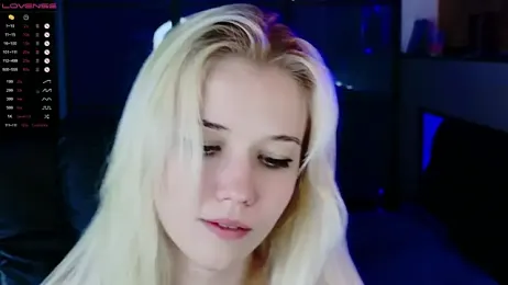 ShhhO_O stripchat stream image