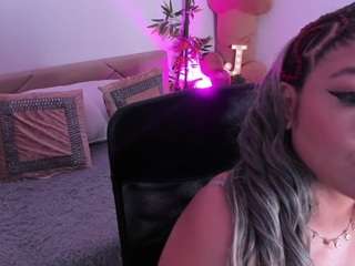 joycethompson camsoda stream image