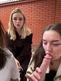 RollingGirls stripchat stream image