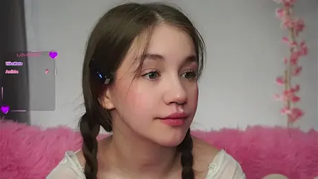 AmiLewis stripchat stream image