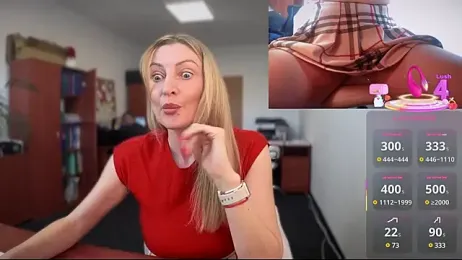 legsLONG stripchat stream image