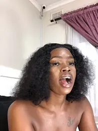 LuciousLips96 stripchat stream image, 04.04.2025 09:50