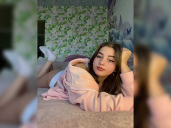 little-devil bongacams stream image