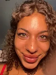 AlyssaHottv_ stripchat stream image