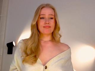 Juliajae flirt4free stream image