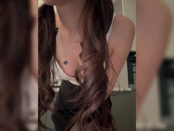 -ALLINA- bongacams stream image