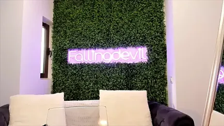 realhotfallingdevil stripchat stream image