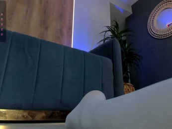 MadelineFox bongacams stream image