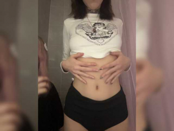 Molly-and-Ewa bongacams stream image