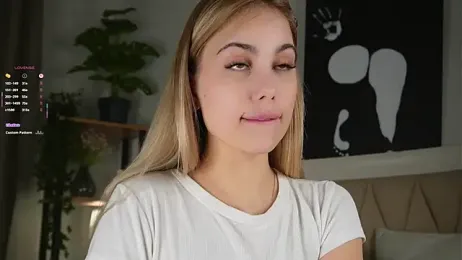 LillianLester stripchat stream image