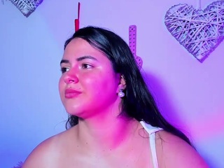 lunaahatzel camsoda stream image