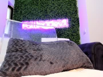 hotfallingdevil chaturbate stream image