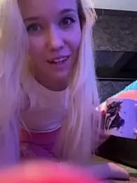 ShhhO_O stripchat stream image