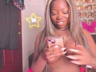 karliekayozz camsoda stream image