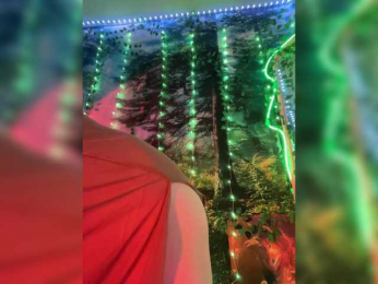 -Summer- bongacams stream image