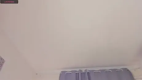 YuNabif stripchat stream image