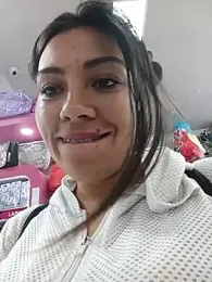 LIZ-06_ stripchat stream image