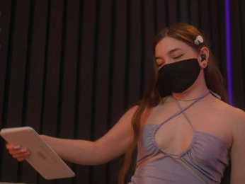 arimass bongacams stream image