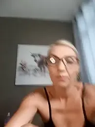 MissLMrJ stripchat stream image