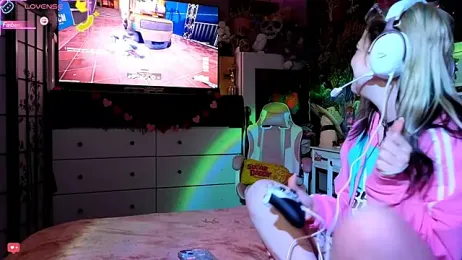 Cutiepiespanks stripchat stream image