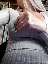 MILFBARBY stripchat stream image