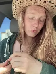 GoldenFlameGoddess stripchat stream image