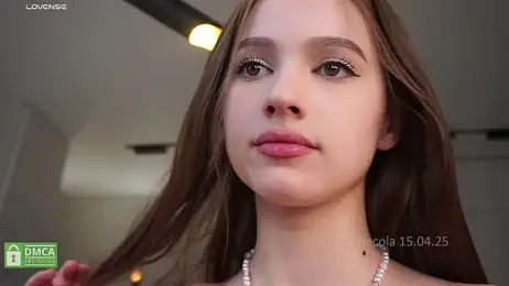 hecola stripchat stream image