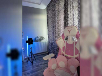damilui bongacams stream image