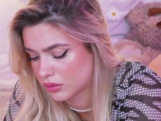 Maci Reynolds flirt4free stream image