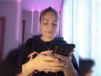 Tanysha-1 bongacams stream image