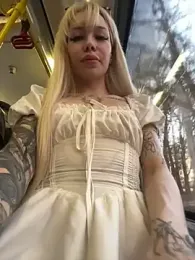 babydolll stripchat stream image