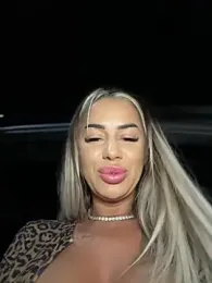 KirstieVegas stripchat stream image