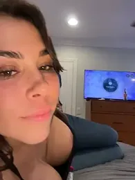 LeaGambit__ stripchat stream image, 18.04.2025 06:50