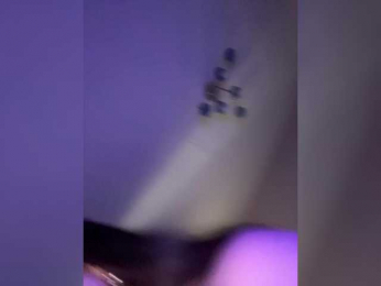 -Hennessy- bongacams stream image