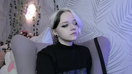 Holy_Silvia stripchat stream image