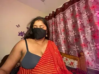 LouleyRanii stripchat stream image