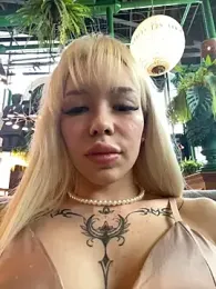 babydolll stripchat stream image