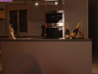 jseductiveart chaturbate stream image