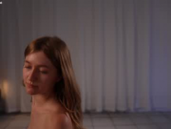 alisonrouge chaturbate stream image