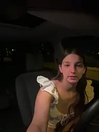 DoriDeluxe66 stripchat stream image