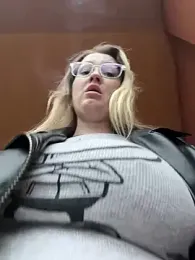 Teya_moon_ stripchat stream image