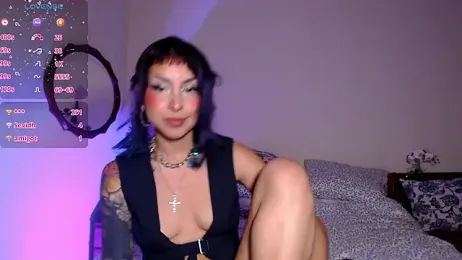 Cinamoonn stripchat stream image